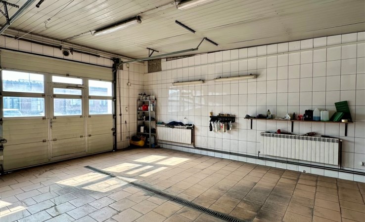 lokal na sprzedaż - Dąbrowa Górnicza , 11 Listopada